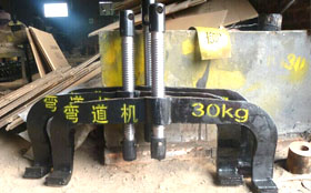 30kg絲杠彎道機